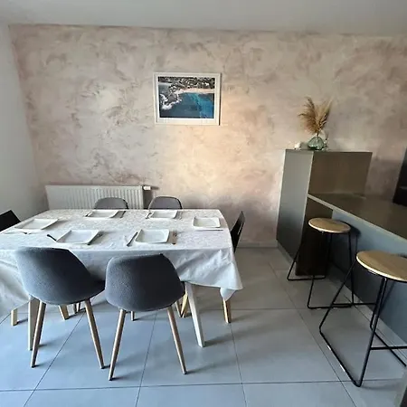 Apartment T4 Spacieux Ajaccio (Corsica)